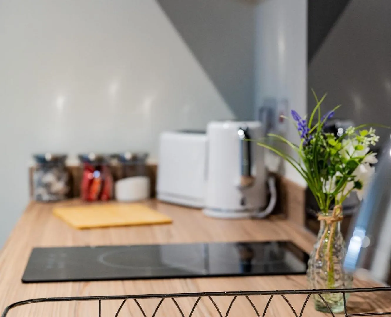 Basement Bliss Hideaway Apartment Bradford   Bradford (West Yorkshire)