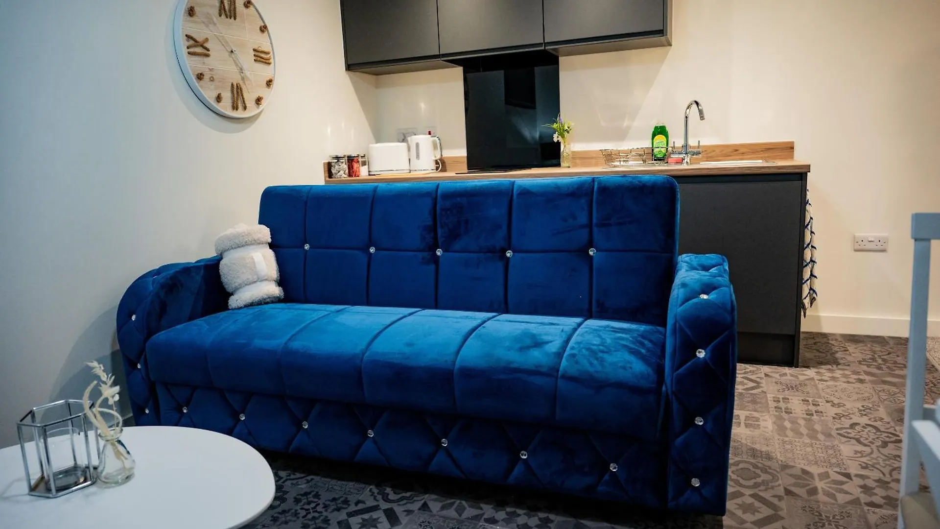 Basement Bliss Hideaway Apartment Bradford  0*, Bradford (West Yorkshire)